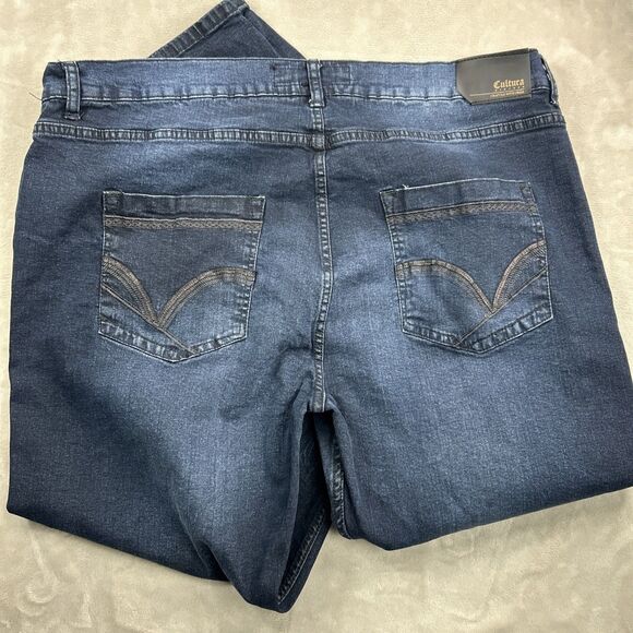 Cultura Jeans Men's Relaxed Fit 46 x 32 Dark Wash Distressed Denim Straight Leg - Picture 3 of 7